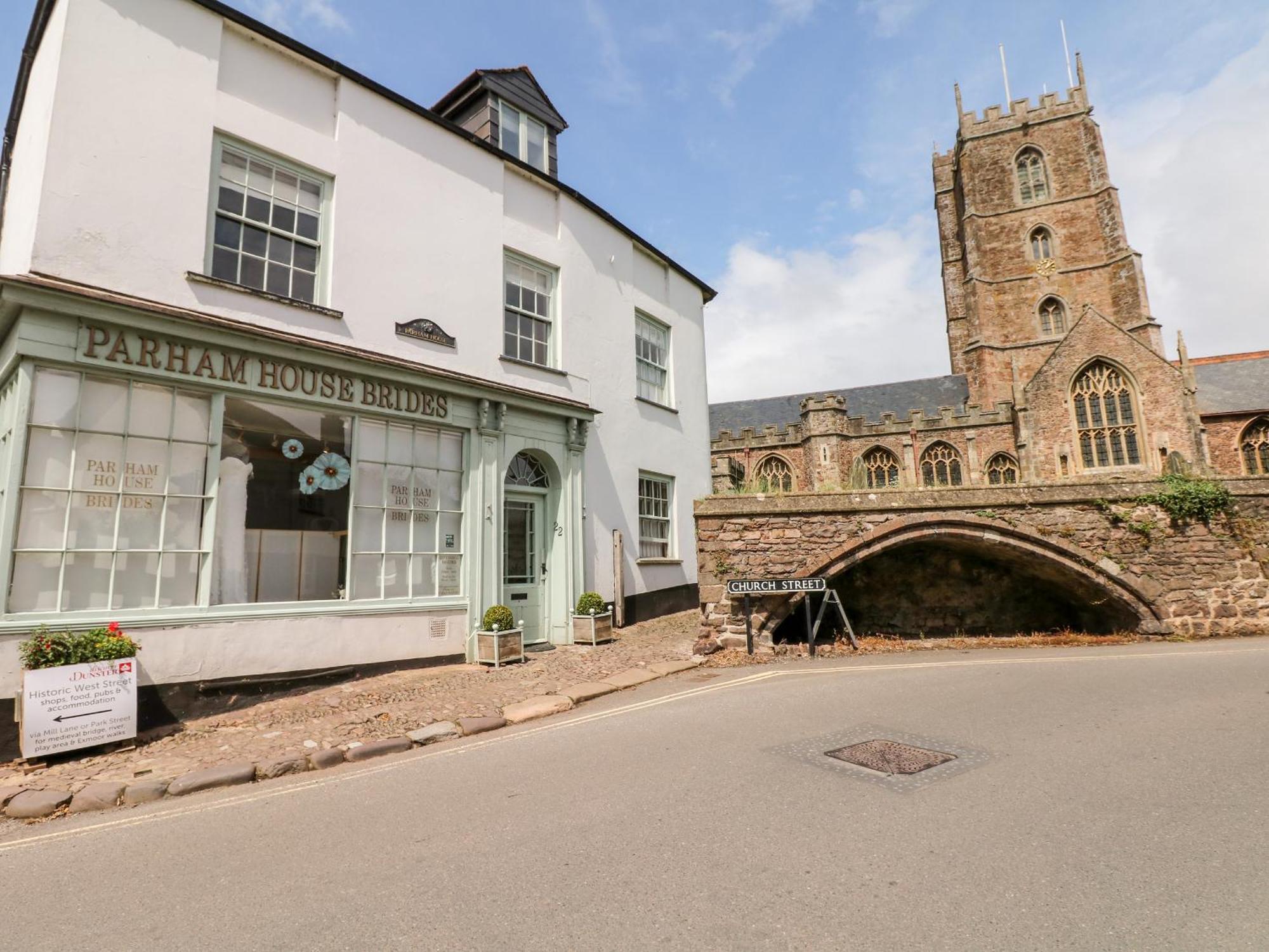 Castle View Villa Dunster Exterior photo
